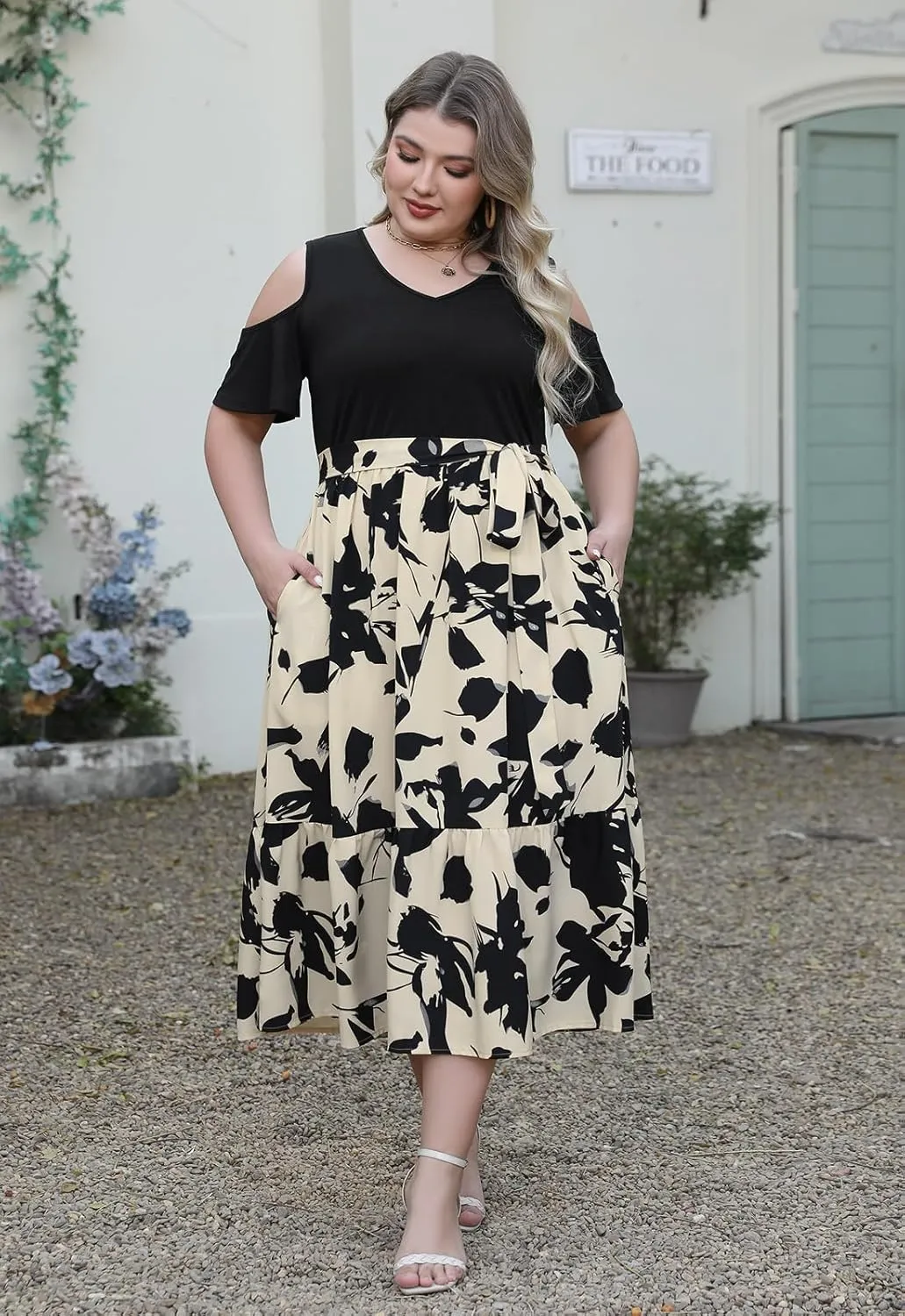 Celkuser Plus Size Summer V Neck Casual Cold Shoulder Floral Boho Dress for Women Empire Waist Cozy Sundress with Pocket