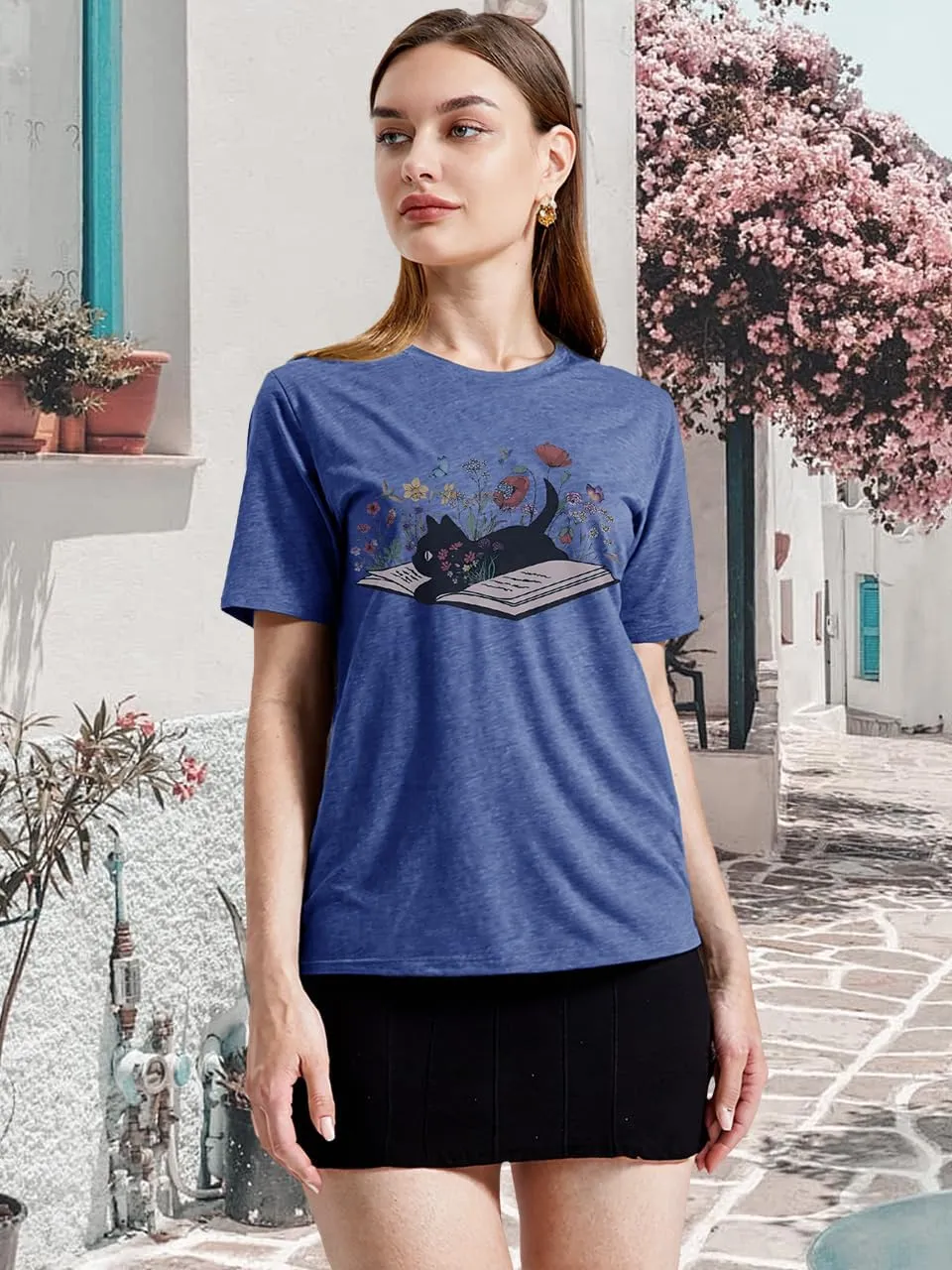Savarana Graphic Tees for Women Be Kind Letter Print Shirts Funny Love Heart T Shirt Inspirational Happy Short Sleeve Tops